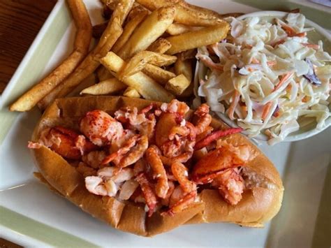  Lobster Roll - Crunching Sweetness Meets Tangy Delight on a Bed of Buttery Brioche